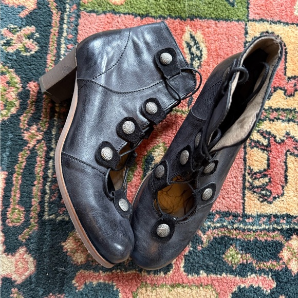 Dkode Shoes - DKODE black leather lace up steampunk cosplay boots sz 39 / 8.5